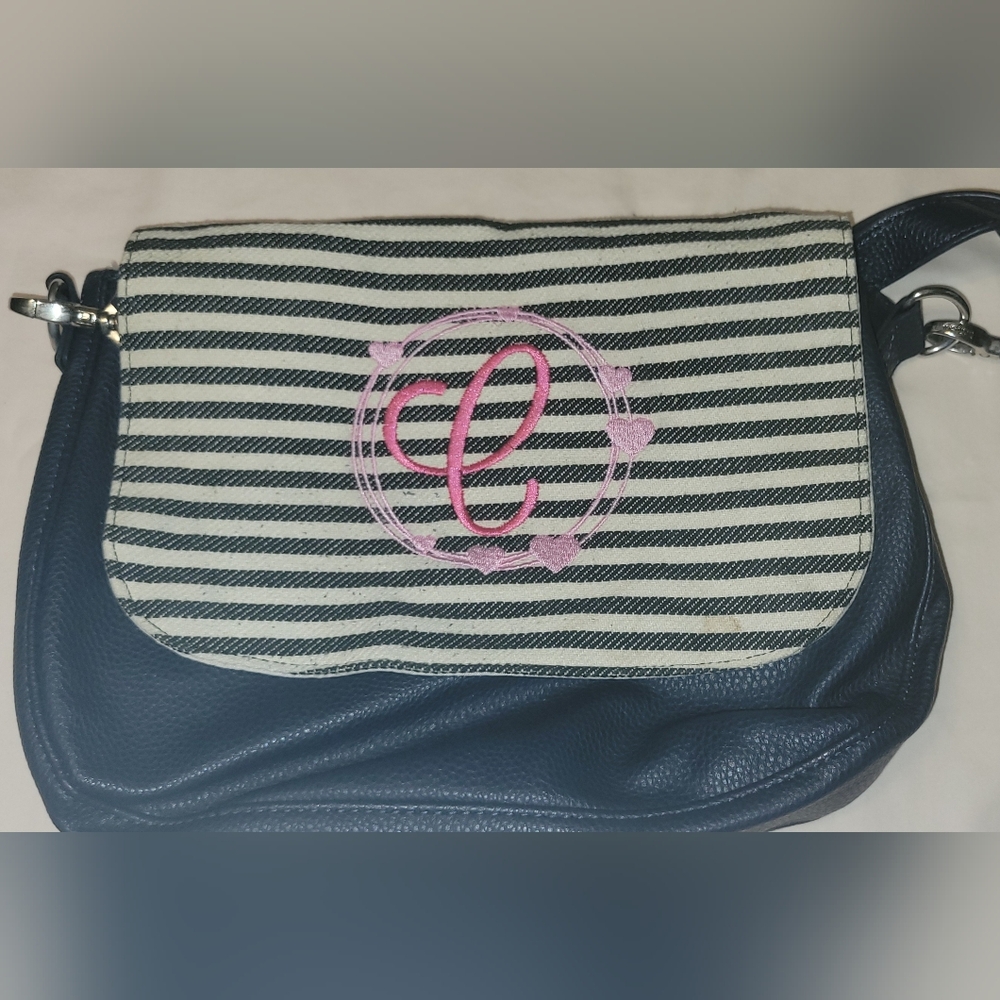 Studio Thirty-one purse with different flaps‎ all included